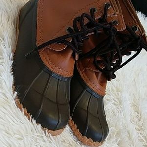 Winter boots good for cold or rainy days too